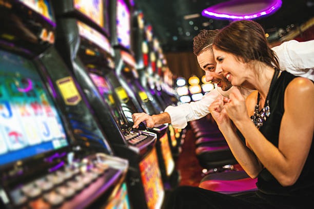 senja platform interface showing sportsbook, live dealer, and slot game categories